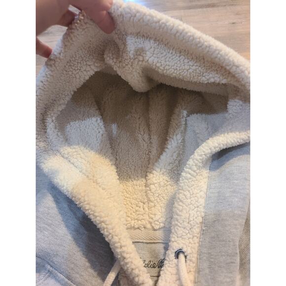 Eddie Bauer large women's grey legendwash hoodie - Picture 4 of 8